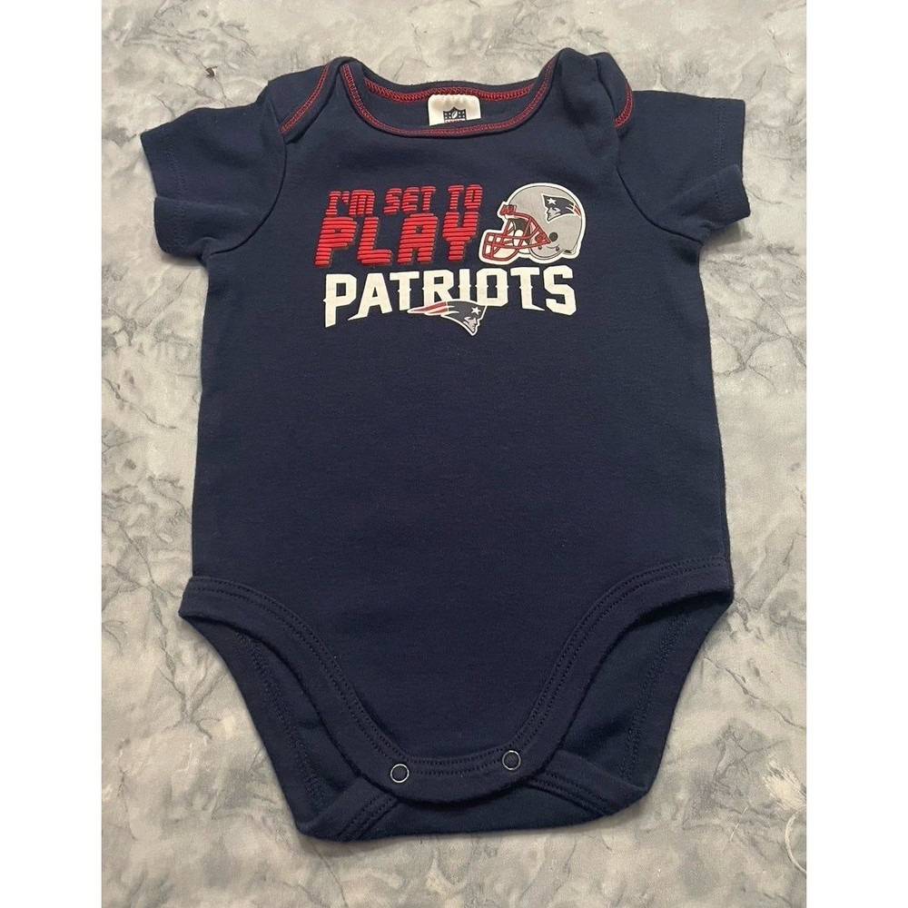 NFL New England Patriots Football Baby Onesie Bodysuit Clothes, Size 0-3 months